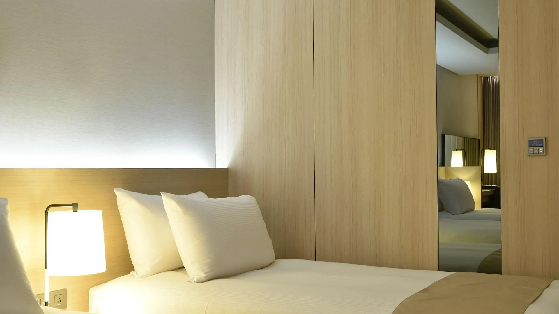Pacific Hotel Сеул