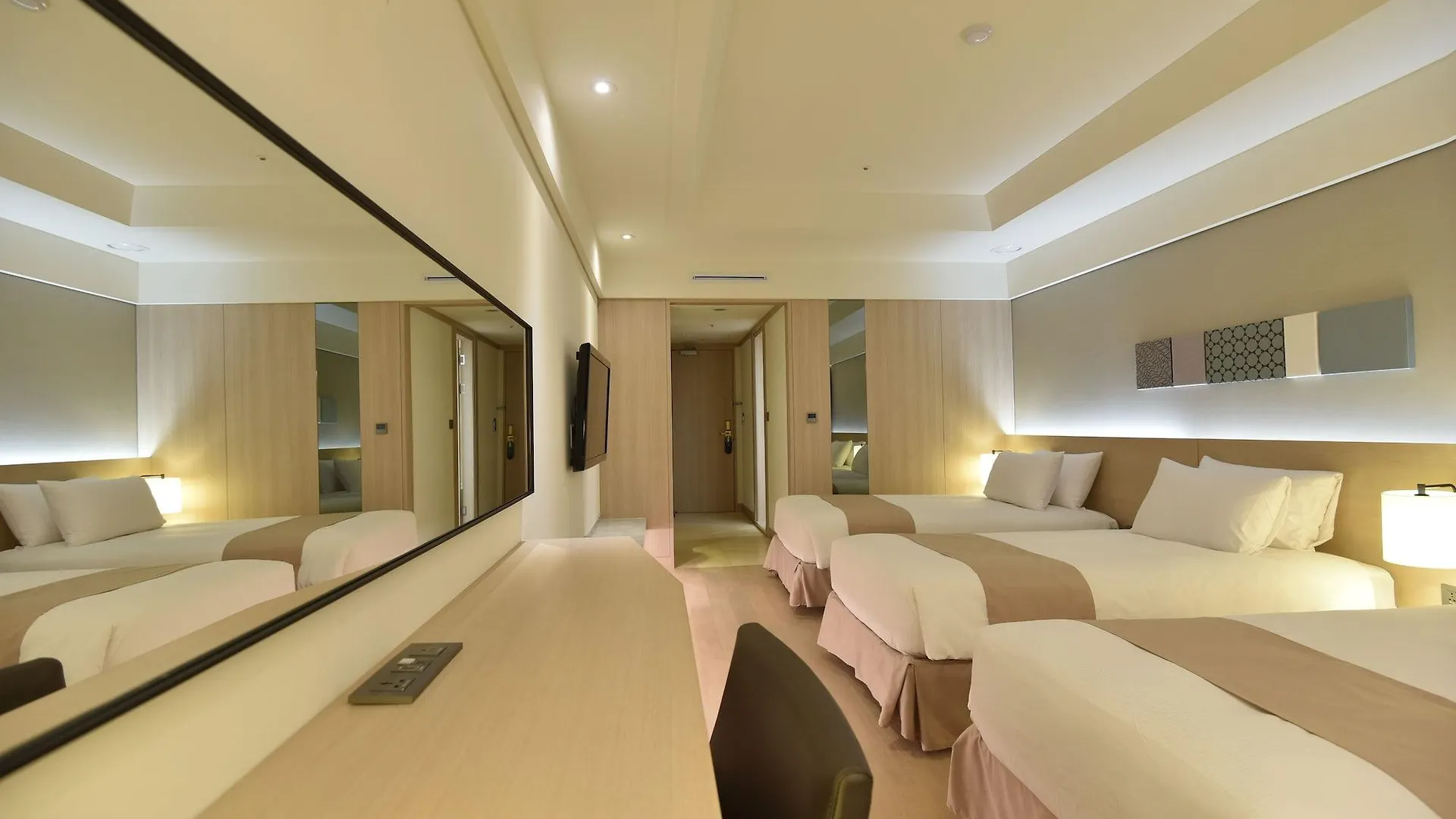 Pacific Hotel Сеул 4*,  Южная Корея