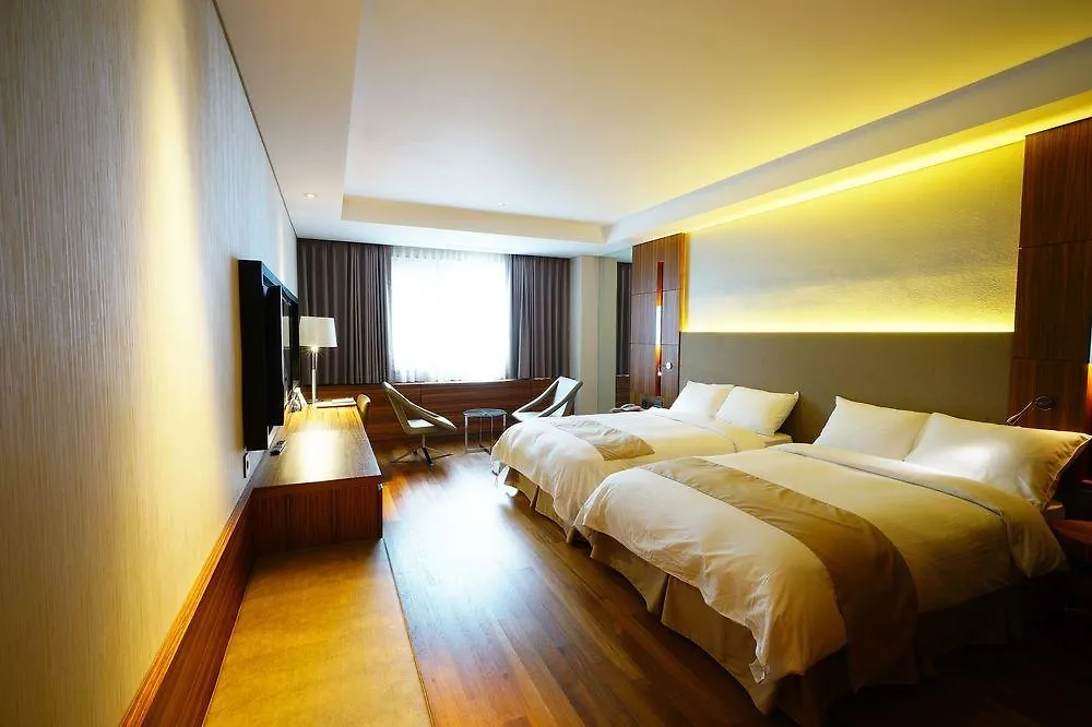 Pacific Hotel Сеул 4*,